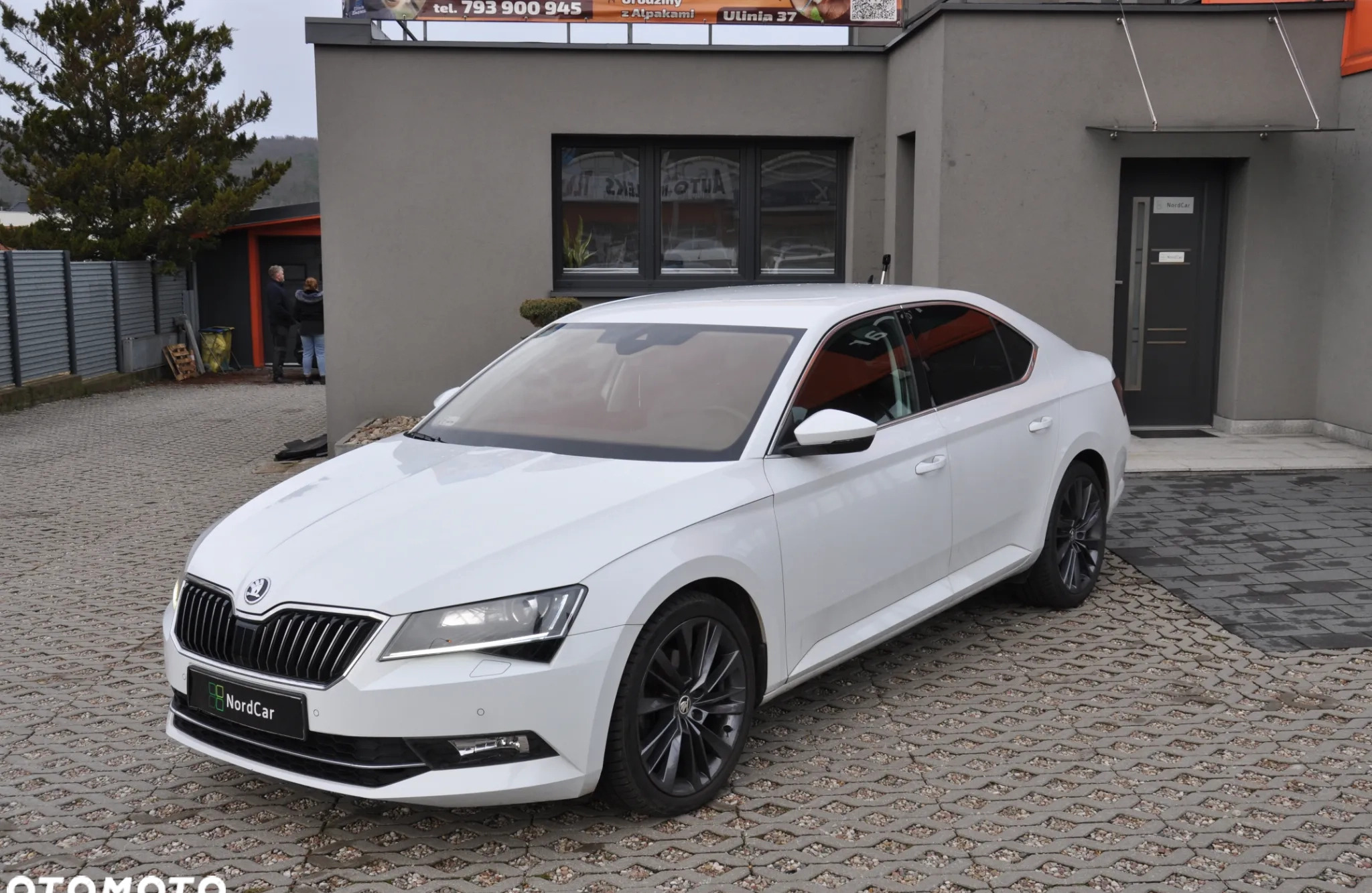 Skoda Superb cena 88000 przebieg: 65410, rok produkcji 2019 z Głogów małe 301